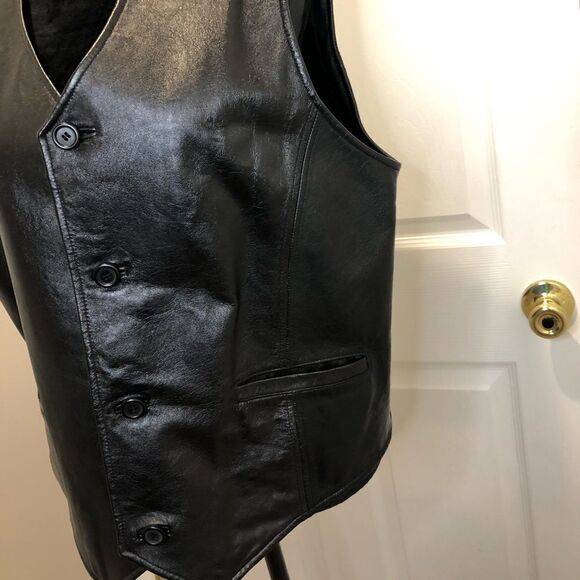 Wilson’s Leather black leather button front vest size medium - Picture 5 of 11